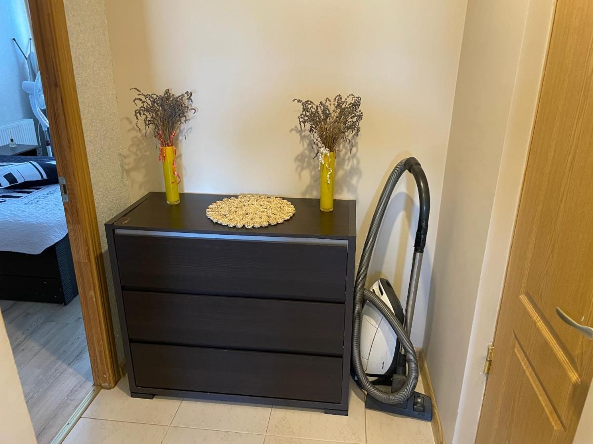 Happy Guest Apartament Apartment Jurmala Bagian luar foto